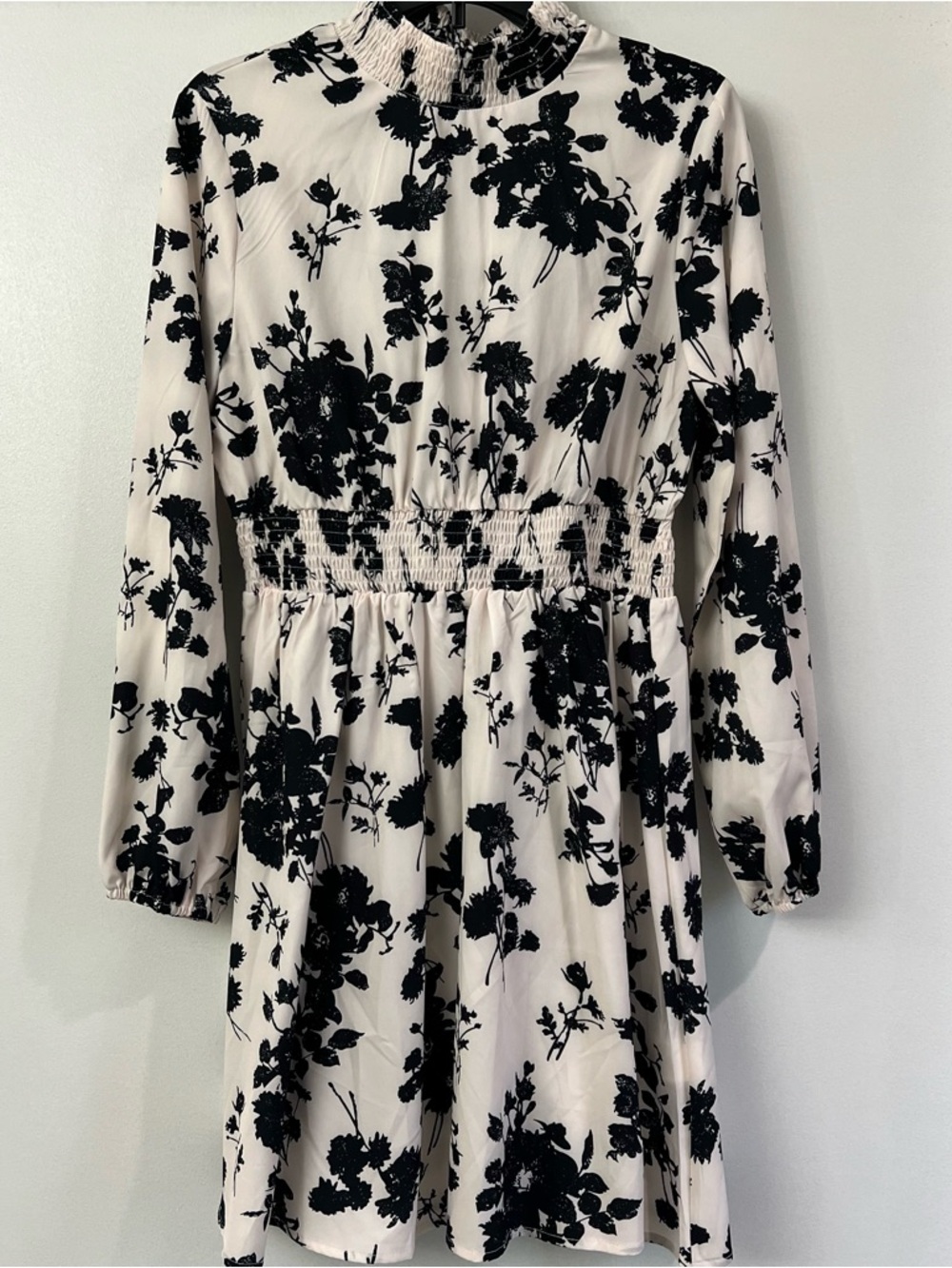 SHEIN mid length lightweight dress with long sleeves black and cream color